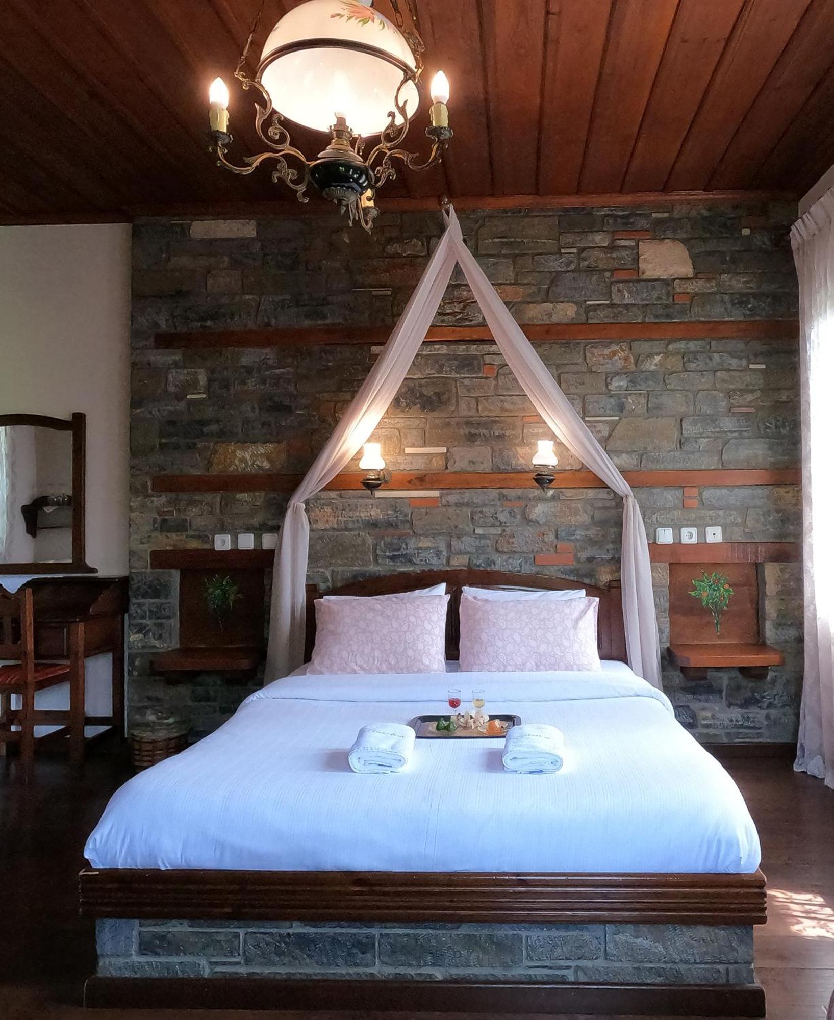 Amalthia Traditional Guesthouse Tsagarada Rum bild